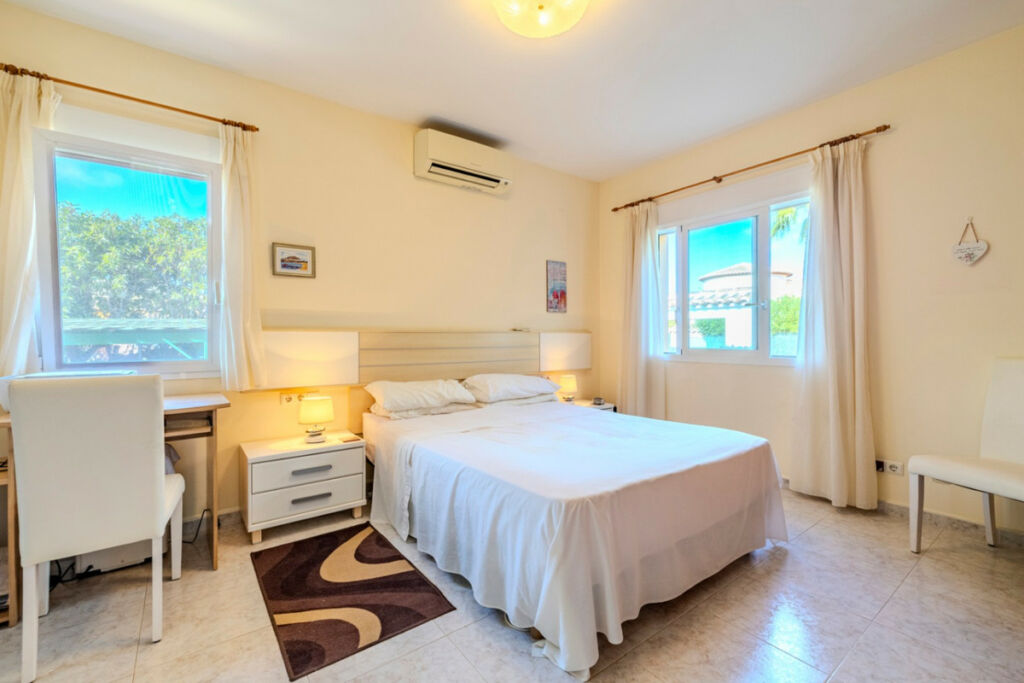 Detached Villa Javea Alicante - image 50