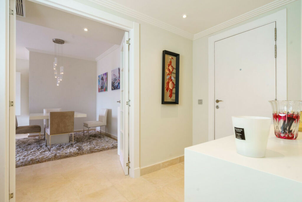 Middle Floor Apartment Benahavís Málaga - image 50