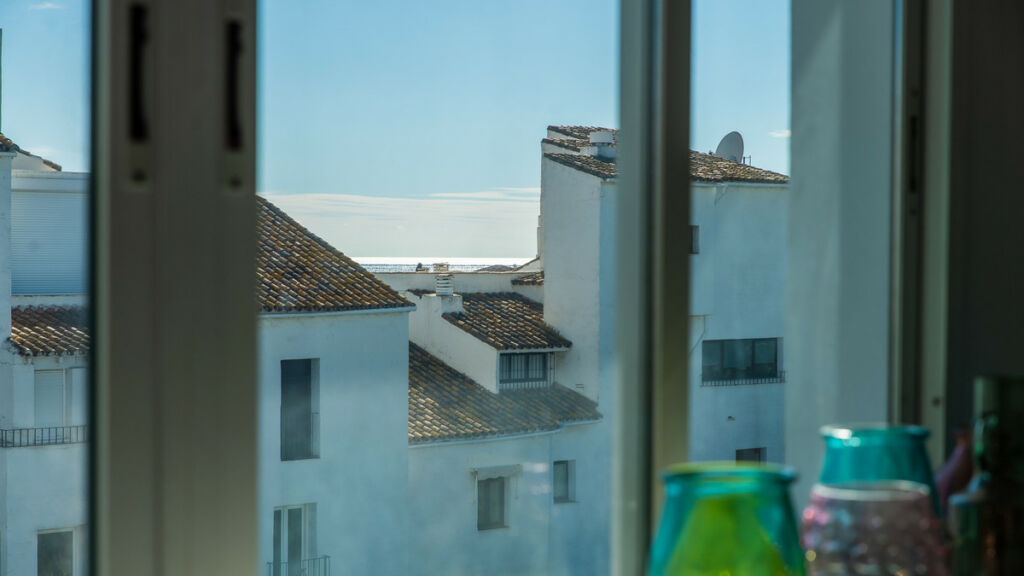 Middle Floor Apartment Puerto Banús Málaga - image 50