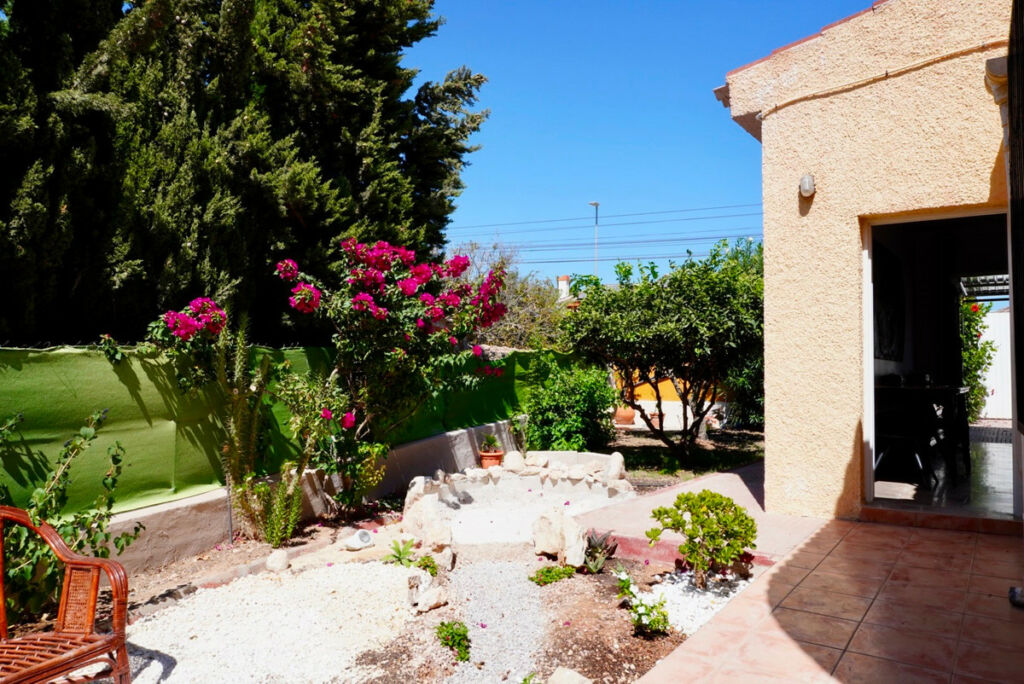 Detached Villa Ciudad Quesada Alicante - image 51