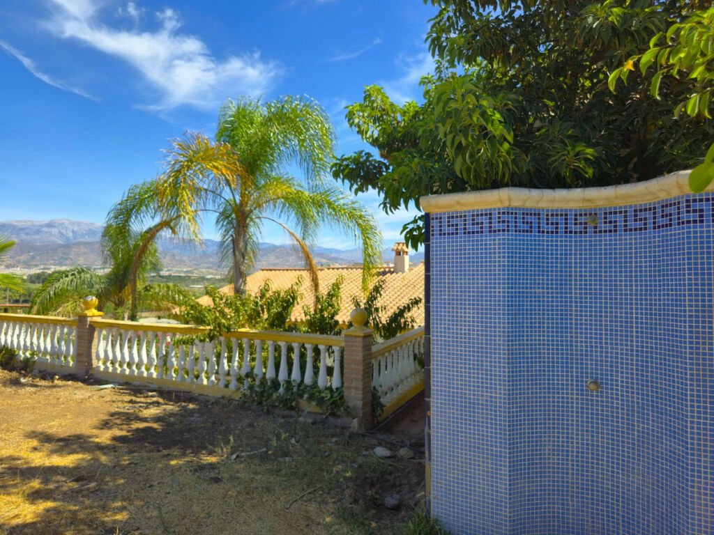 Detached Villa Almayate Málaga - image 50