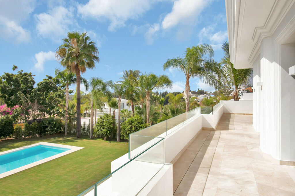 Detached Villa The Golden Mile Málaga - image 50