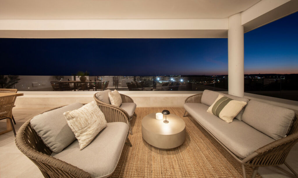 Middle Floor Apartment Estepona Málaga - image 51