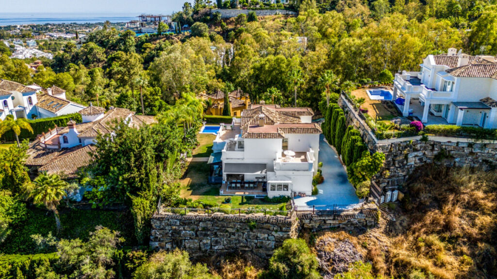 Detached Villa Benahavís Málaga - image 52