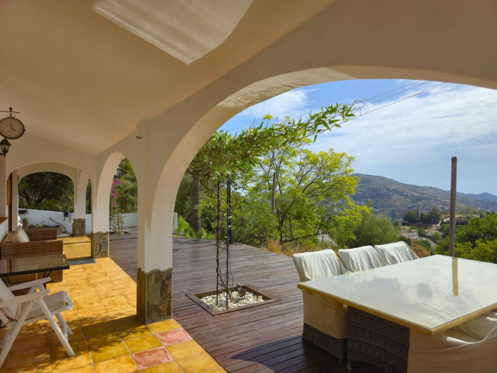 Detached Villa Cómpeta Málaga - image 52