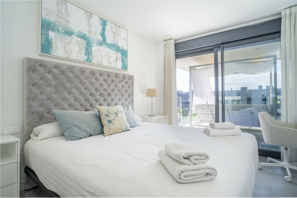 Middle Floor Apartment Estepona Málaga - image 52