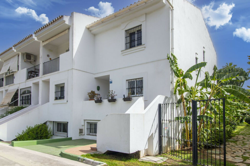 Townhouse Nueva Andalucía Málaga - image 52