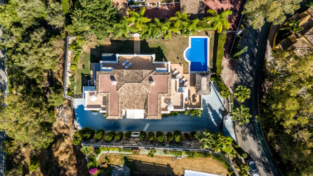 Detached Villa Benahavís Málaga - image 53