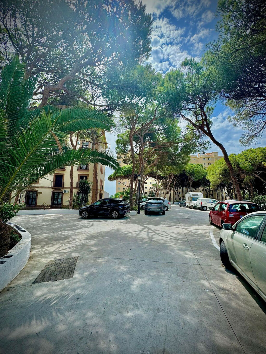 Middle Floor Apartment Calahonda Málaga - image 49