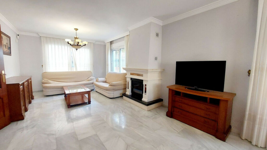Townhouse Los Boliches Málaga - image 44