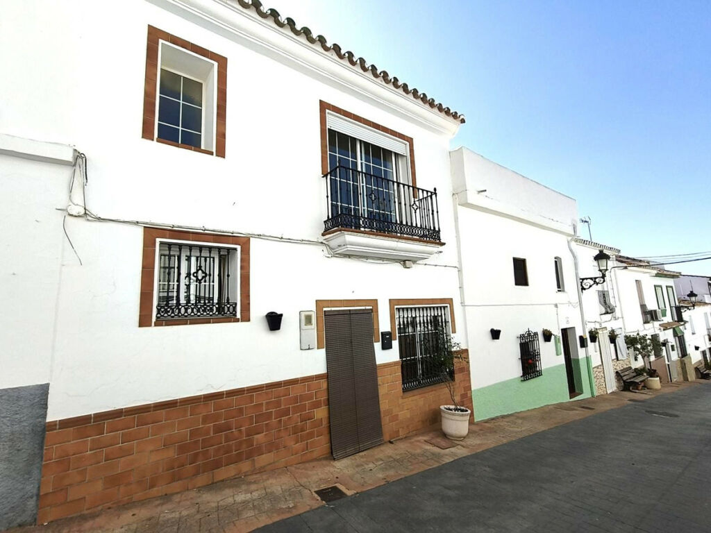 Townhouse Manilva Málaga - image 51