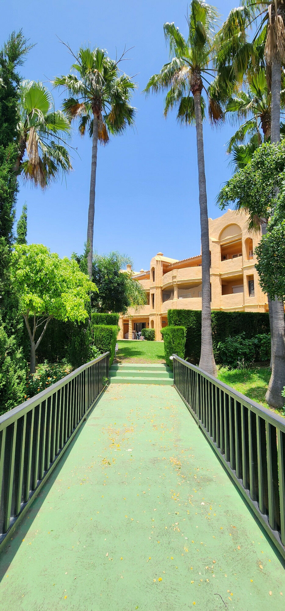 Middle Floor Apartment Calahonda Málaga - image 55