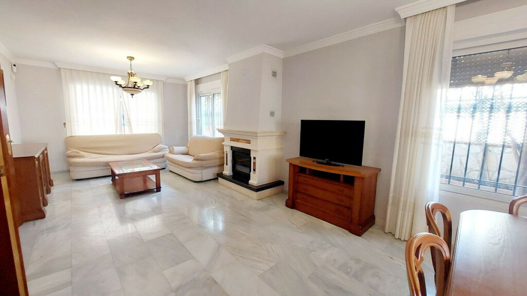 Townhouse Los Boliches Málaga - image 45