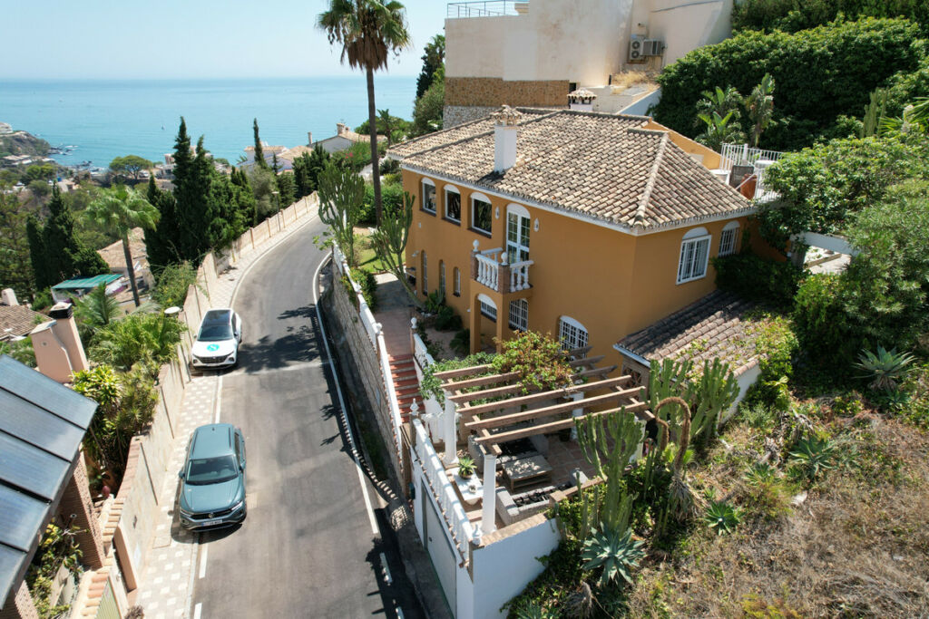 Detached Villa Torremuelle Málaga - image 56