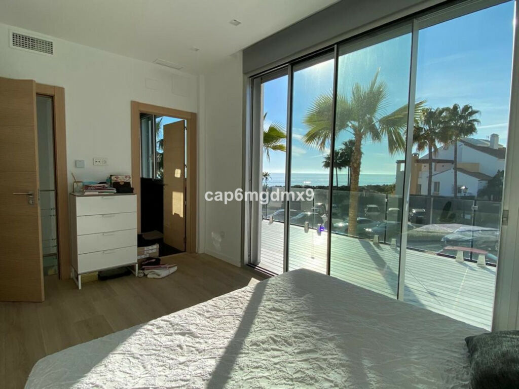 Semi-Detached House Bahía de Marbella Málaga - image 56