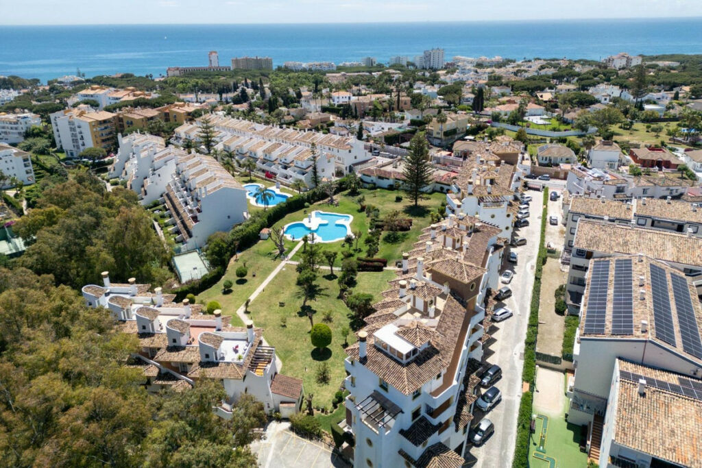 Duplex Calahonda Málaga - image 57