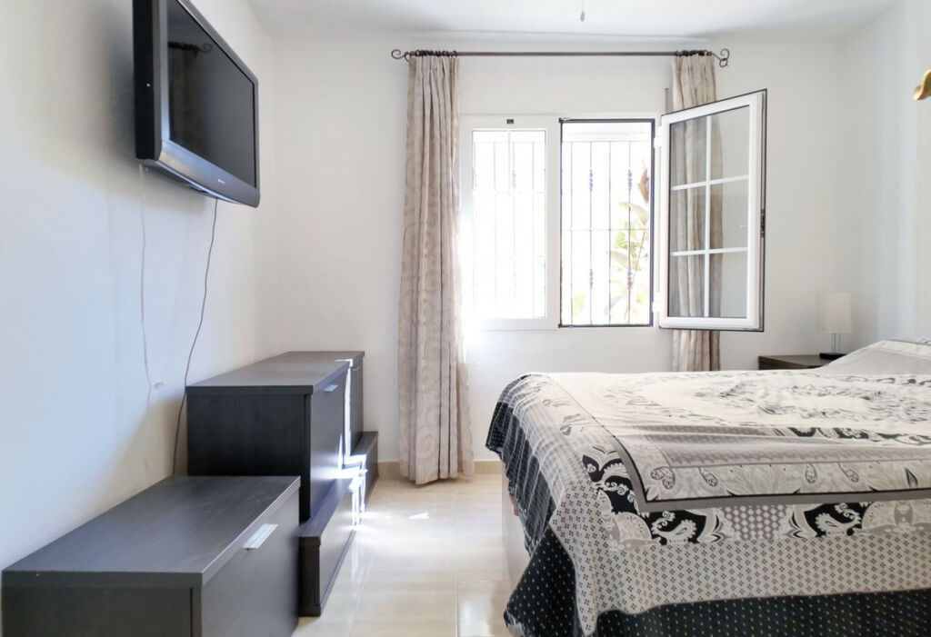 Detached Villa Las Ramblas Golf Alicante - image 57