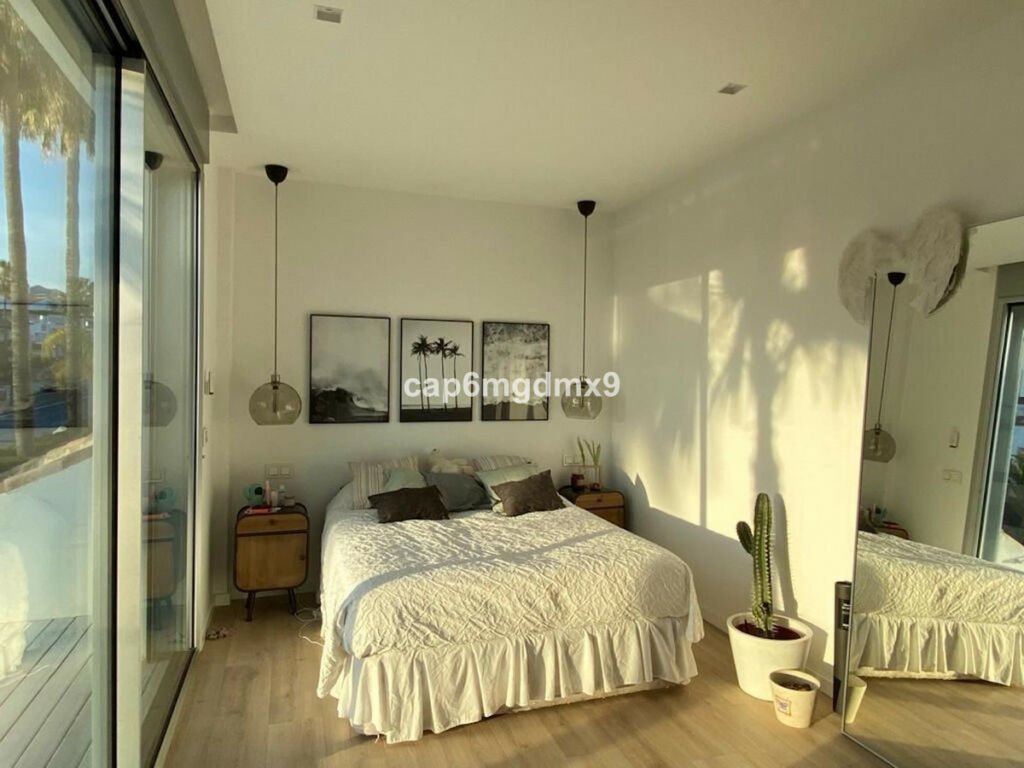 Semi-Detached House Bahía de Marbella Málaga - image 58