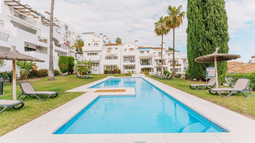 Townhouse Benahavís Málaga - image 58