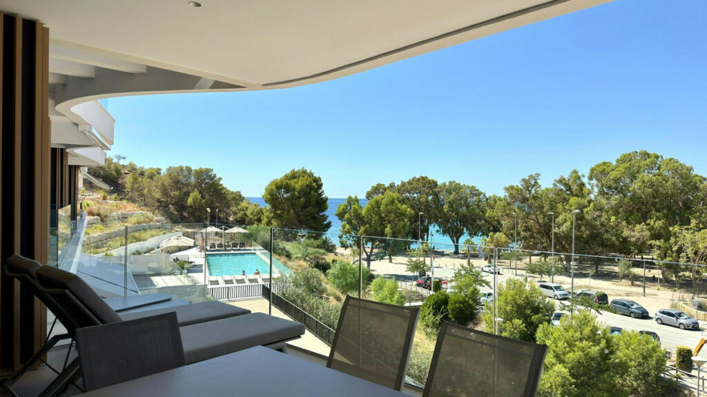 Middle Floor Apartment Villajoyosa Alicante - image 6