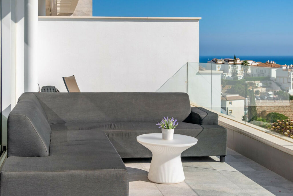 Penthouse La Capellania Málaga - image 6