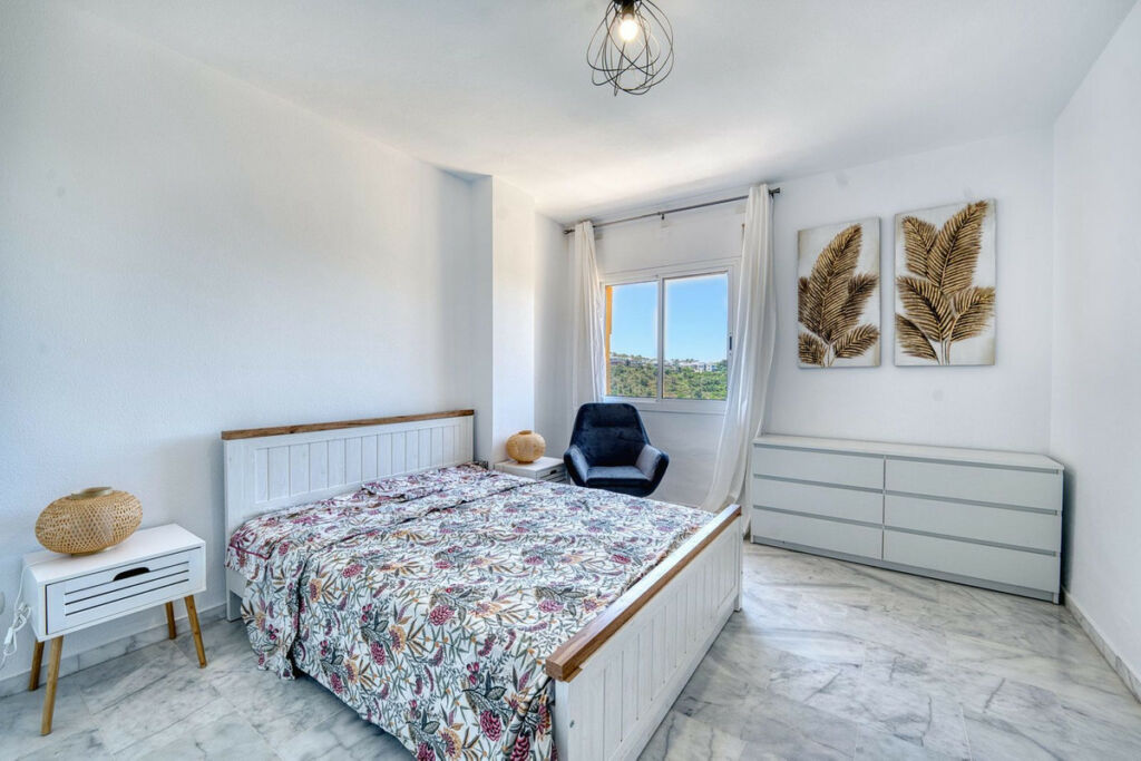 Penthouse Duplex Reserva de Marbella Málaga - image 6