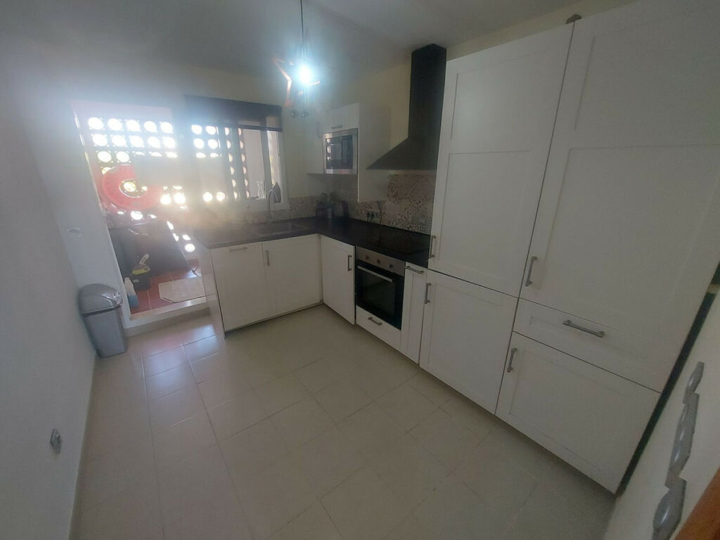 Middle Floor Apartment La Duquesa Málaga - image 6