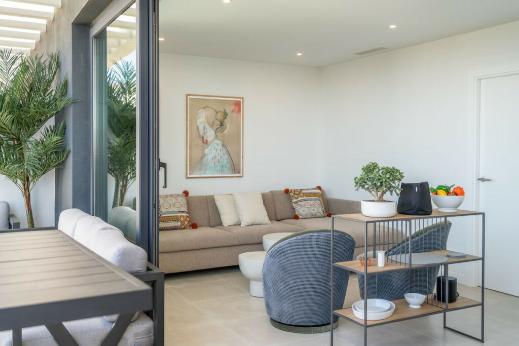 Top Floor Apartment Fuengirola Málaga - image 6
