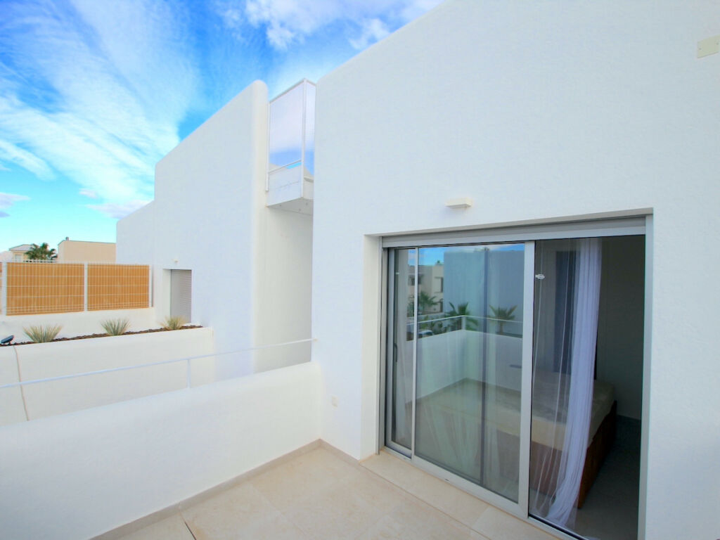 Detached Villa La Marina Alicante - image 6
