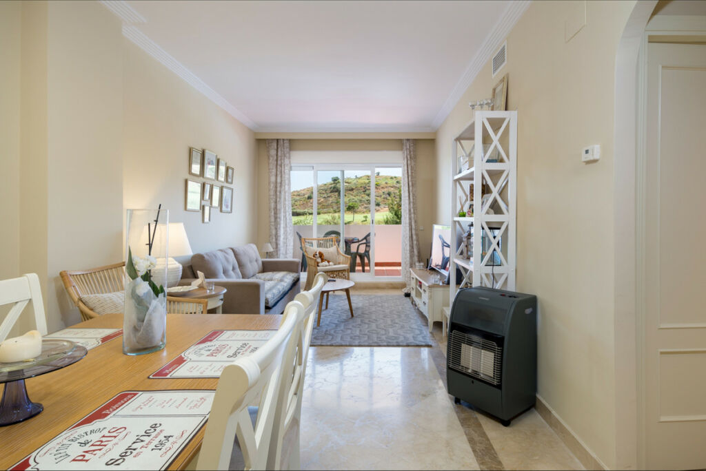 Middle Floor Apartment La Cala Golf Málaga - image 6
