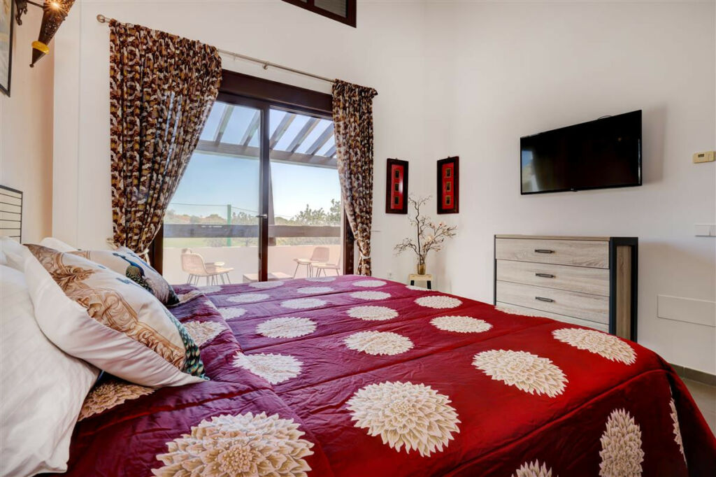Semi-Detached House Estepona Málaga - image 6