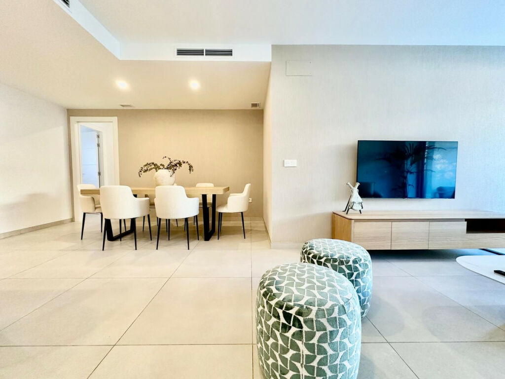 Ground Floor Apartment Elviria Málaga - image 6