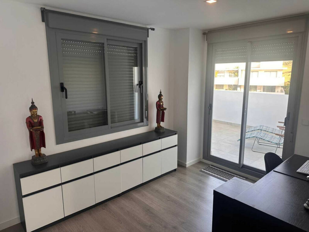 Penthouse Estepona Málaga - image 6