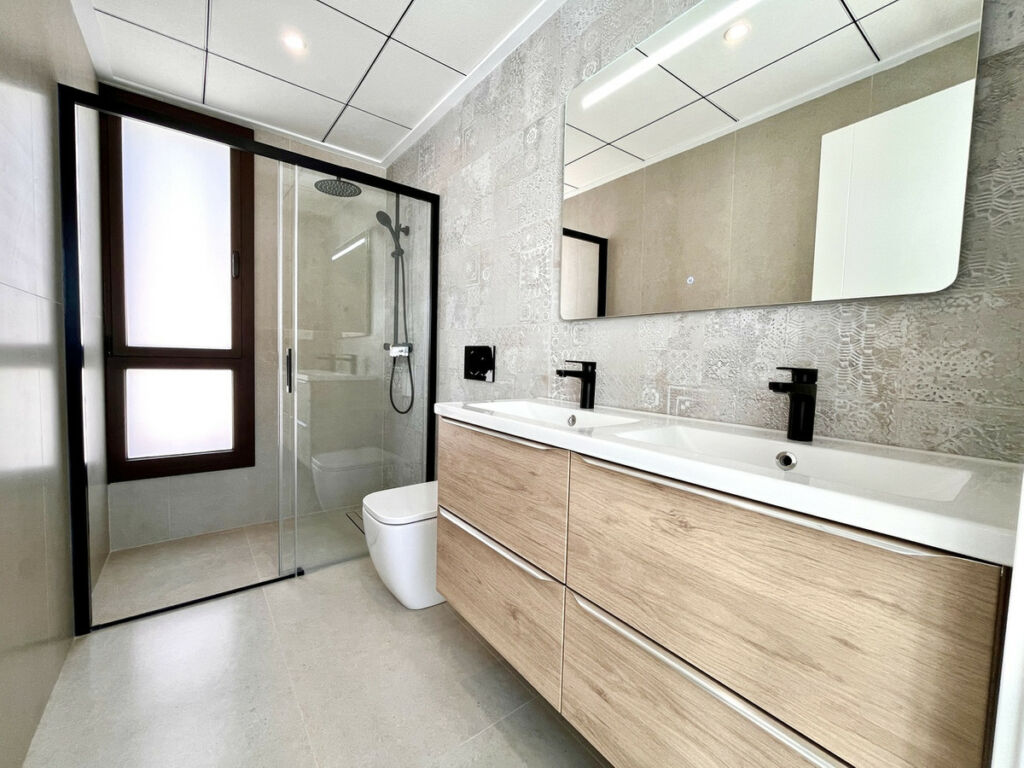 Detached Villa Rojales Alicante - image 6