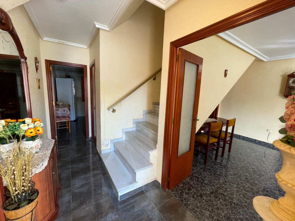 Townhouse Jacarilla Alicante - image 6