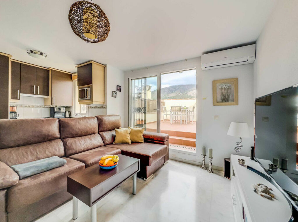 Penthouse Fuengirola Málaga - image 6