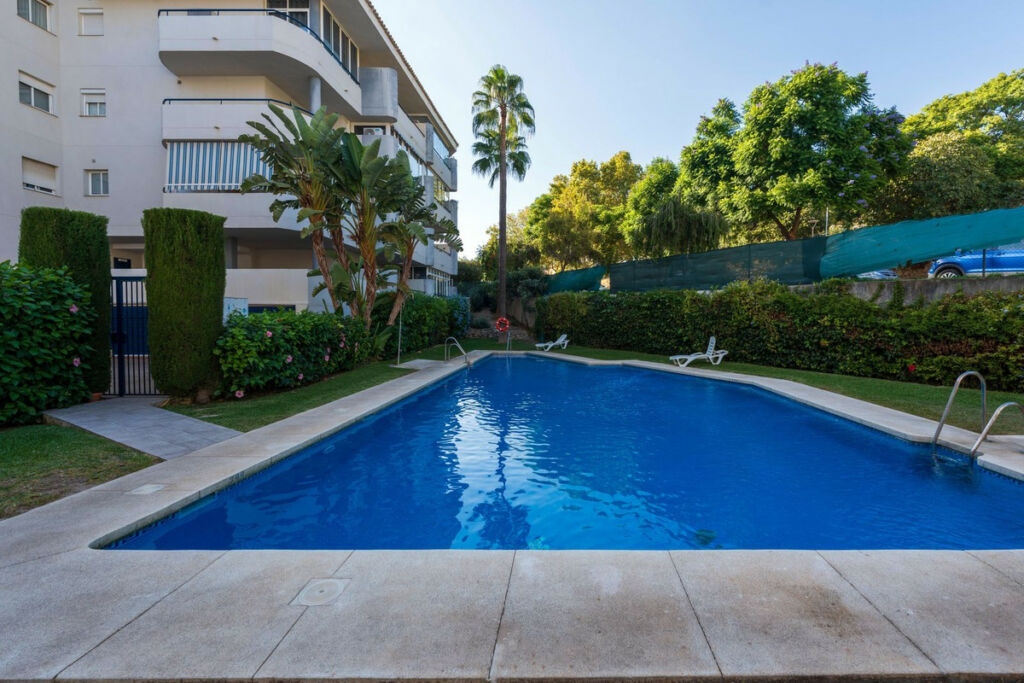 Ground Floor Apartment Fuengirola Málaga - image 6