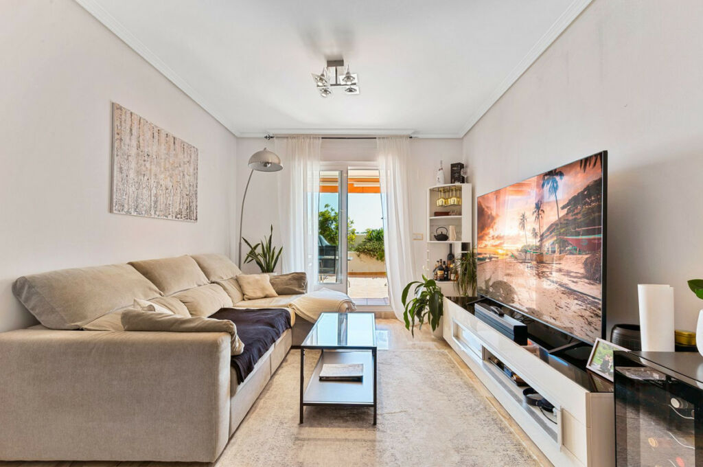 Ground Floor Apartment Benalmadena Málaga - image 6