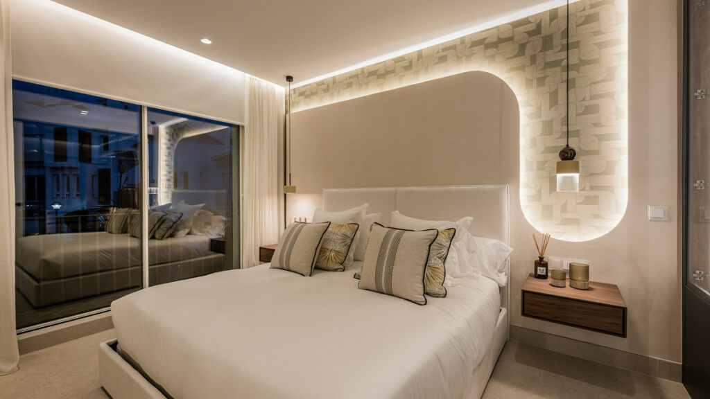 Middle Floor Apartment Marbella Málaga - image 6