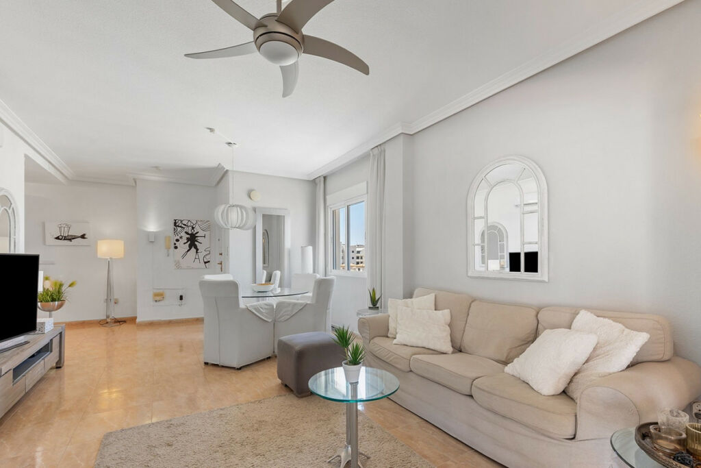 Penthouse Villamartin Alicante - image 6
