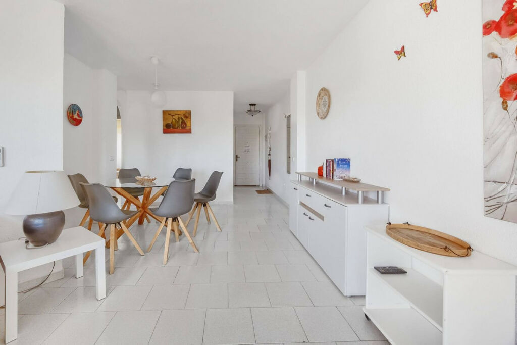 Middle Floor Apartment Riviera del Sol Málaga - image 6