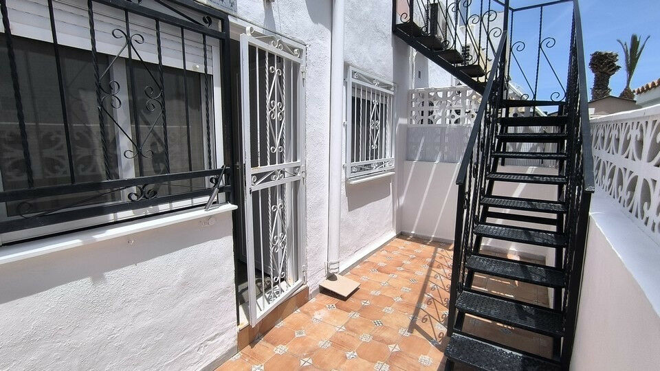 Bungalow Benijofar Alicante - image 6