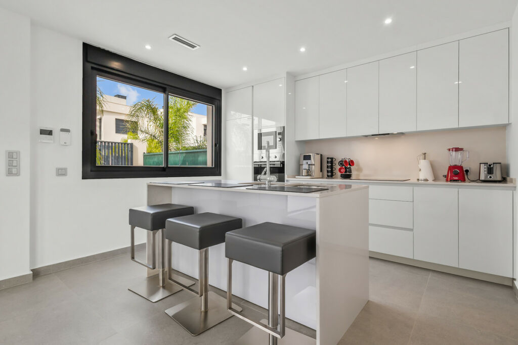 Detached Villa Algorfa Alicante - image 6