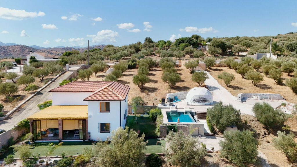 Detached Villa Coín Málaga - image 6