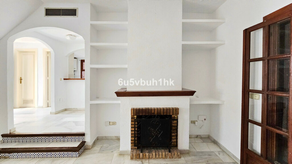 Townhouse Estepona Málaga - image 6