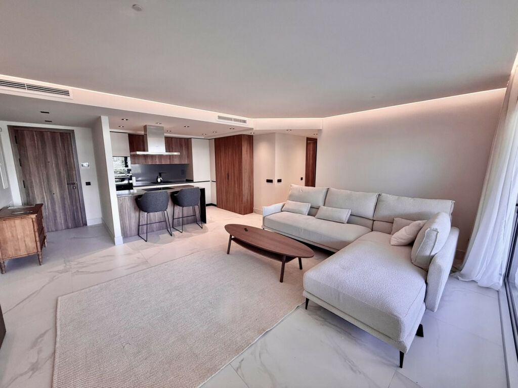 Middle Floor Apartment San Pedro de Alcántara Málaga - image 3