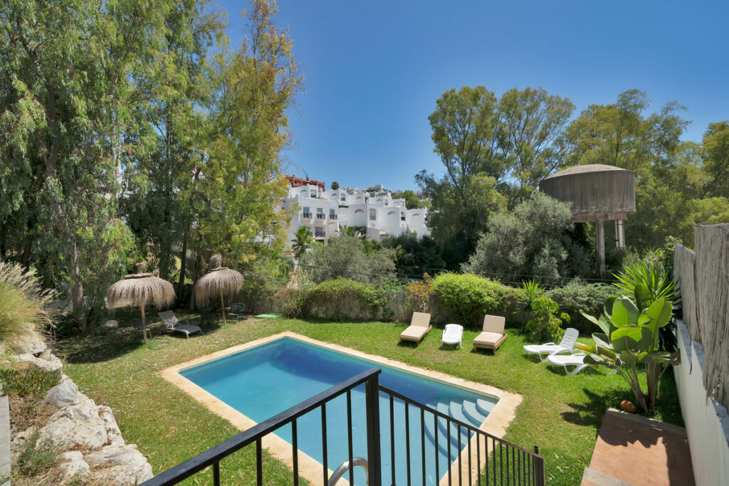 Detached Villa Torremuelle Málaga - image 6