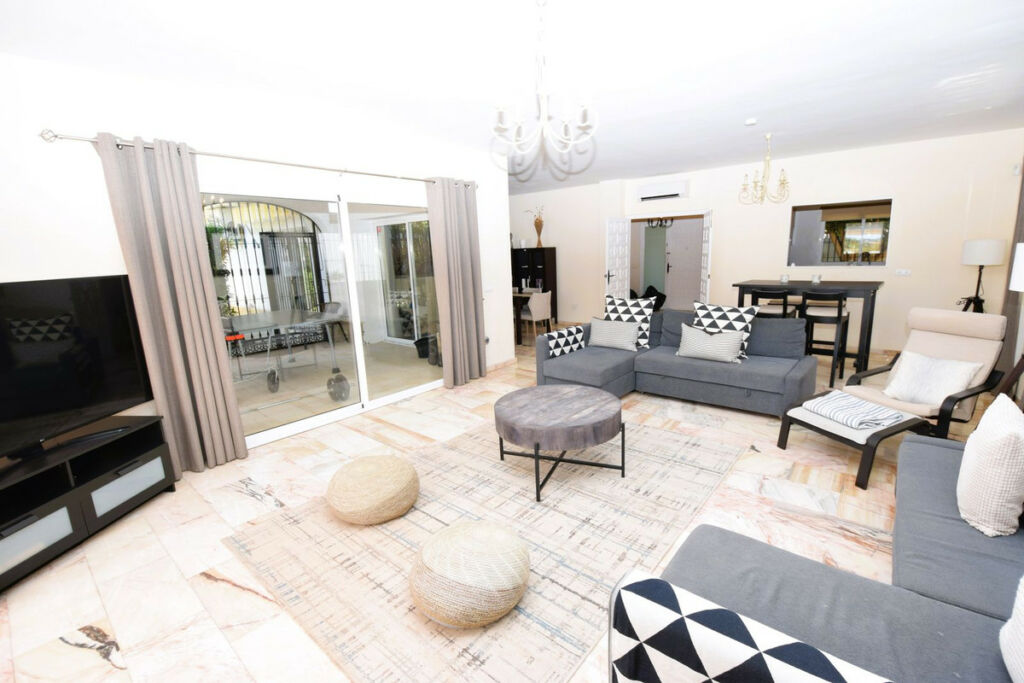 Detached Villa Mijas Costa Málaga - image 3