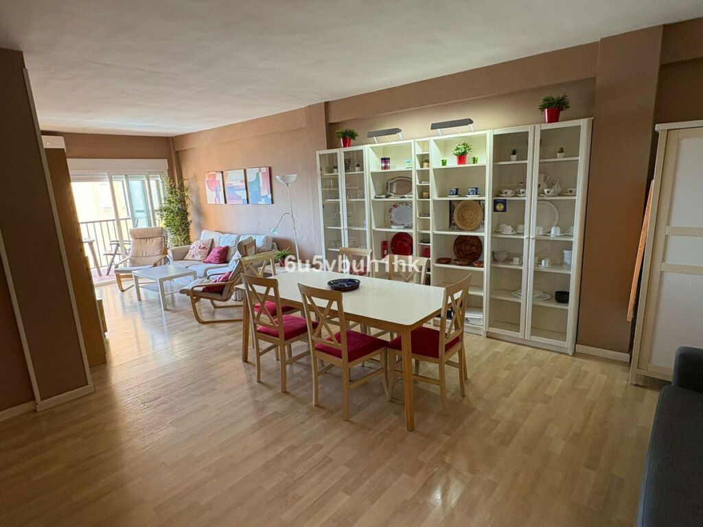 Ground Floor Apartment Fuengirola Málaga - image 6
