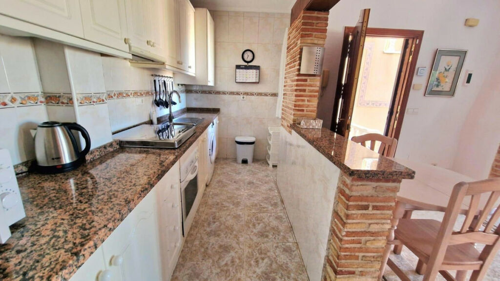 Townhouse La Zenia Alicante - image 6